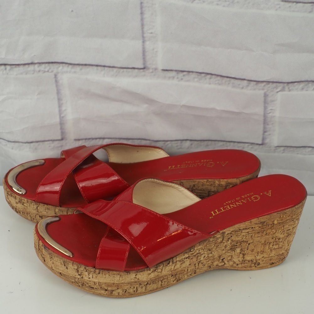 A. Giannetti sz 9 red patent leather wedge sandals